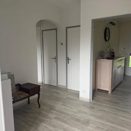Chez Clara بيت للعطل *